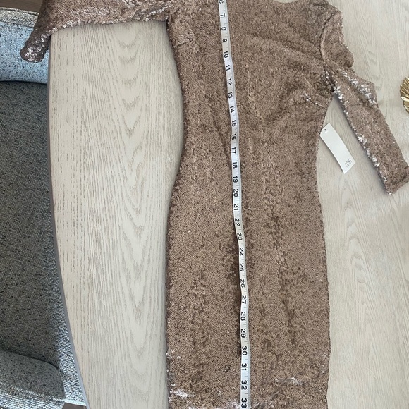 NWT Tobi sequin, bodycon mini dress, gold size S - Picture 13 of 13